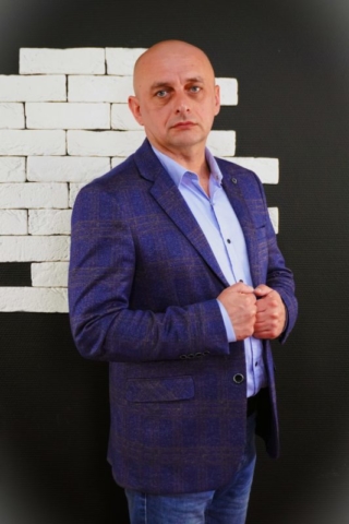 Бобров Игорь - Психолог